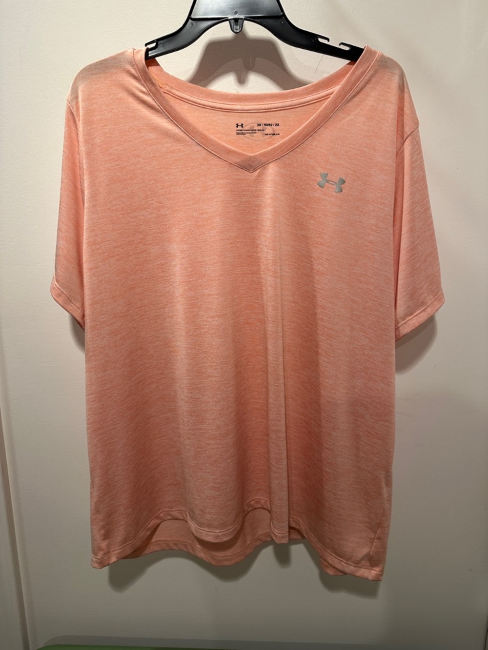 Under Armour Peach V-Neck Heathered Performance Top 2XL - Picture 2 of 6
